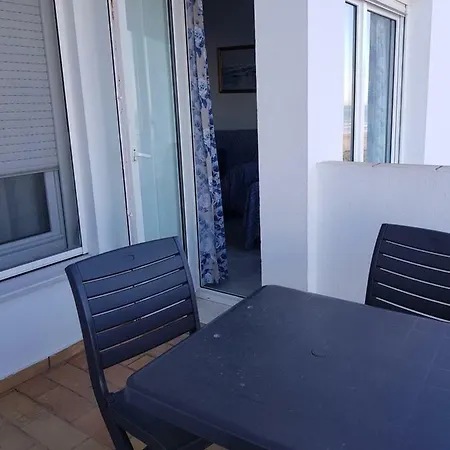 Santa Barbara Apartment *